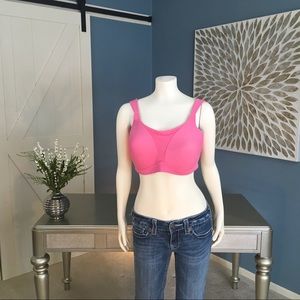 Moving Comfort Sport Bra 38DD excellent condition